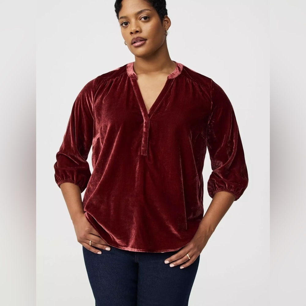 TORRID Harper 3/4 Sleeve Velvet Burgundy Women's Top